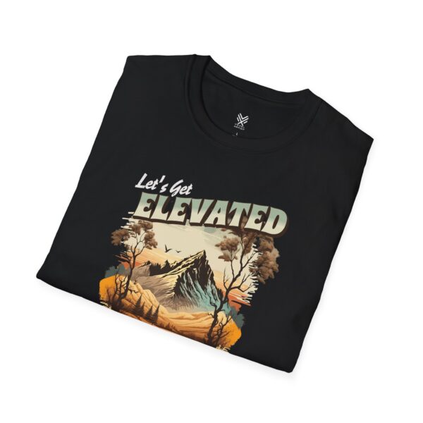 Adventure Awaits T-Shirt For Travellers - Image 16